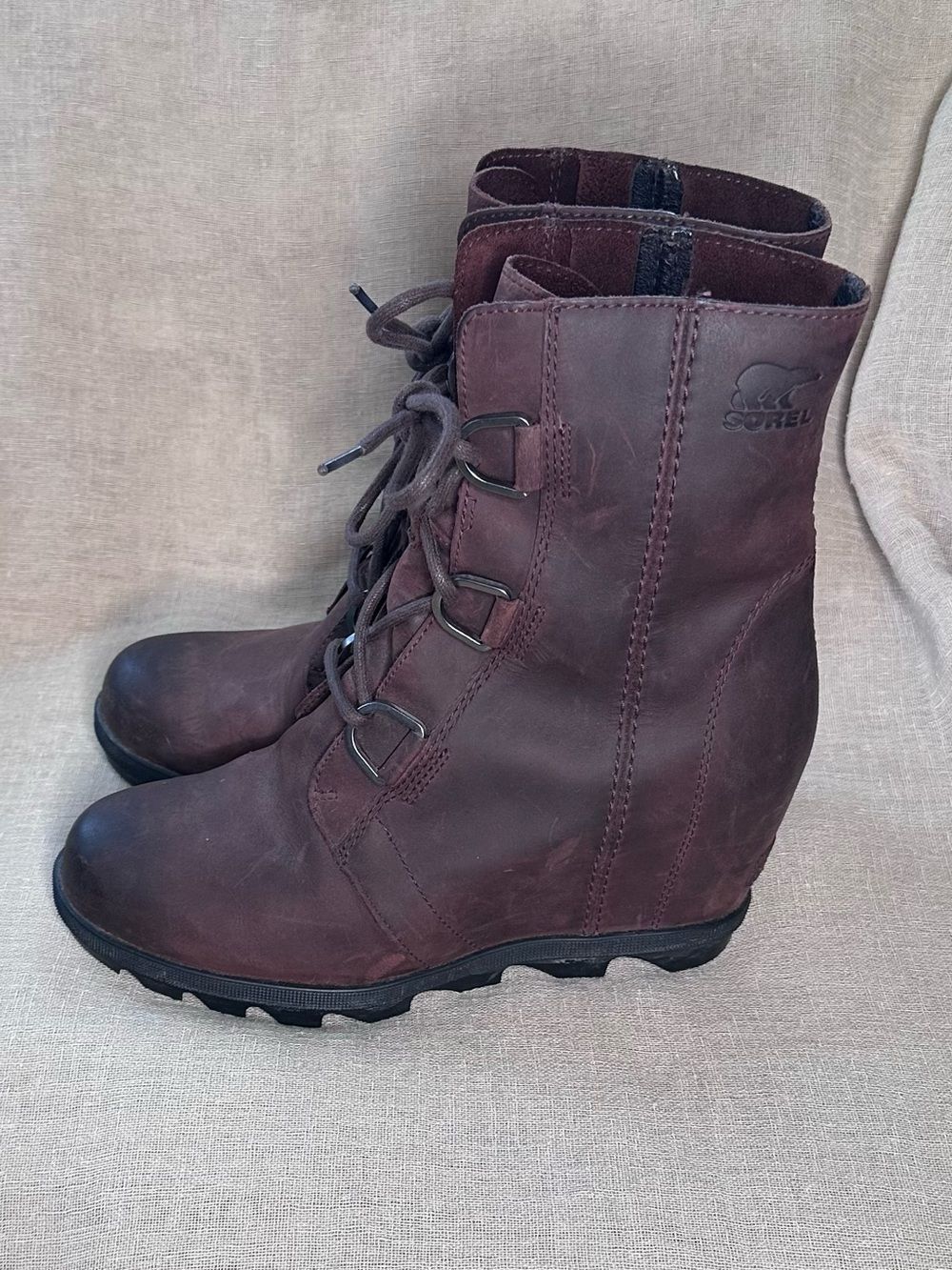 Sorel Joan of Arctic II Brown Solid Wedge Boot Boot Women 8